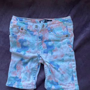 Levi’s Bermuda Shorts Pinks and blues swirls Size 3 T